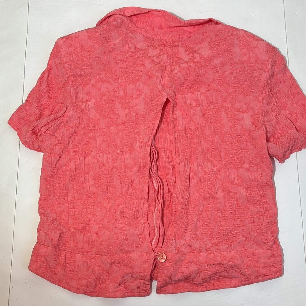 Vintage pink smocked open back cropped short sleeve button down relaxed blouse M - Picture 6 of 14